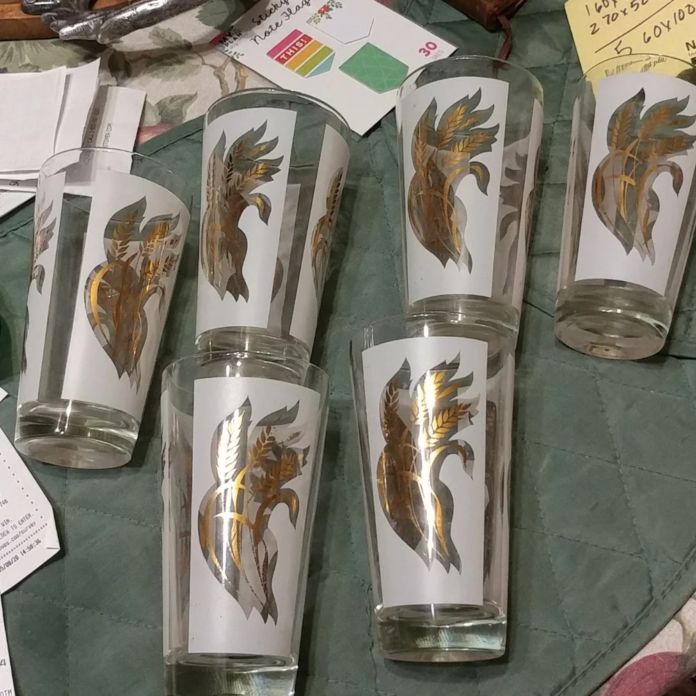 Set of 6 Vintage Wheat and Frosted Juice Glasses Trimmed In Gold
